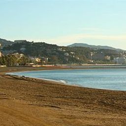 Widok z hotelu IGH Eliseos Fotos