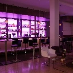 Бар Melia Düsseldorf Fotos