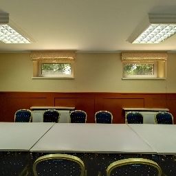 Salle de séminaires Twins II Żywiczna Fotos