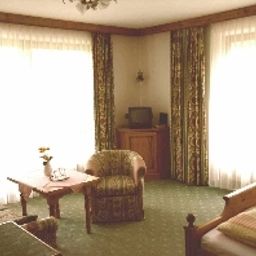 Room with balcony Rosenhof Fotos