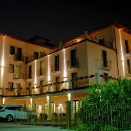 Vista esterna International hotel Iseo Fotos