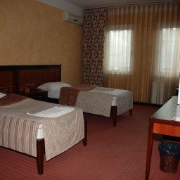Room Regent Club Hotel Nis Fotos