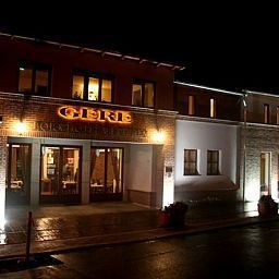 Außenansicht Crocus Gere Bor Hotel-Wine Spa**** Fotos