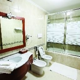 Cuarto de baño Dinasty Rezidence Fotos