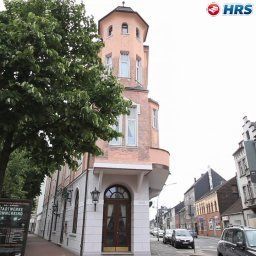 Exterior view Zum Bügeleisen Fotos