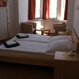  Zum Bügeleisen Fotos