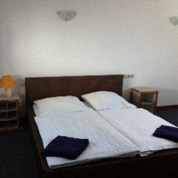  Zum Bügeleisen Fotos