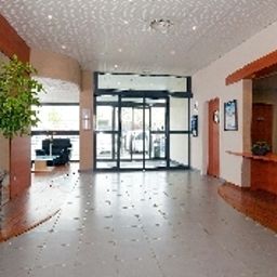 Холл Appart City Nimes Residence de Tourisme Fotos