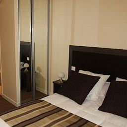 Chambre Le Relais Saint Jacques QUALYS HOTEL Fotos
