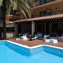 Pool Adia Cunit Playa Fotos