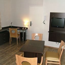 Chambre Séjours & Affaires Apparthotel Caen Le Clos Beaumois Fotos