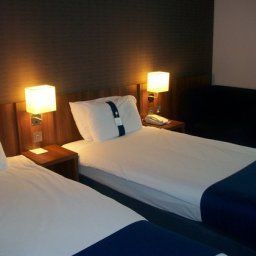 Zimmer Holiday Inn Express TAMWORTH Fotos