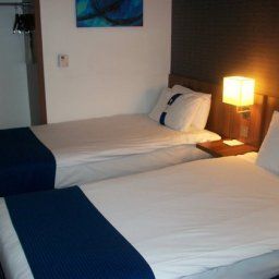 Zimmer Holiday Inn Express TAMWORTH Fotos