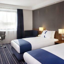 Zimmer Holiday Inn Express TAMWORTH Fotos