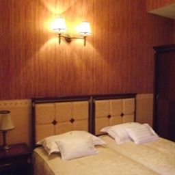 Семейные номера Villa Debrecen Fotos