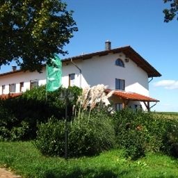 Vista exterior Gänz Weingut & Biohotel Fotos
