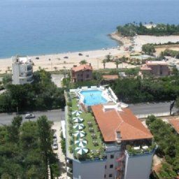 Vista esterna Mantina Hotel Fotos