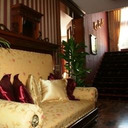 Hall Andric Fotos