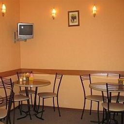 Salle du petit-déjeuner Altburg STARIY GOROD Fotos