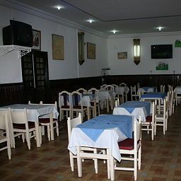 Salle du petit-déjeuner située dans le restaurant St George Tunis Fotos