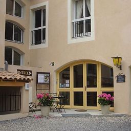 Exterior view Medieval INTER-HOTEL Fotos