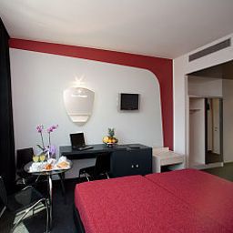 Zimmer Tonino Lamborghini Business Hotel Fotos