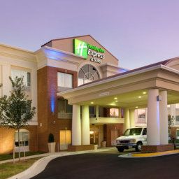 Außenansicht Holiday Inn Express Hotel & Suites ALEXANDRIA - FORT BELVOIR Fotos