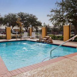 Basen Sleep Inn & Suites Hwy 290/NW Freeway Fotos