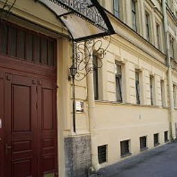 Außenansicht Na Sapernom Fotos