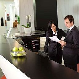 Reception H2C Milanofiori Fotos