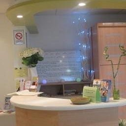 Reception Ibis Budget Bayeux Fotos