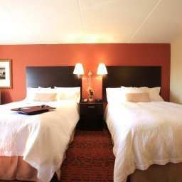 Zimmer Hampton Inn AtlantaCanton Fotos