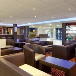 Bar Holiday Inn Express KETTERING Fotos