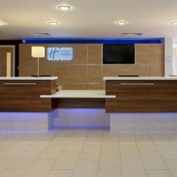 Hall Holiday Inn Express KETTERING Fotos