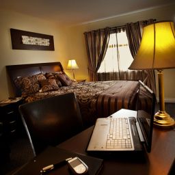 Room Howard Johnson North Burnabys Boutique Hotel Fotos