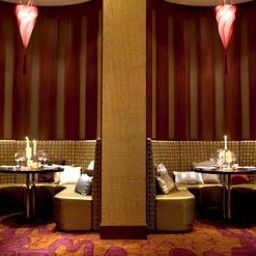 Restaurant Renaissance Moscow Monarch Centre Hotel Fotos