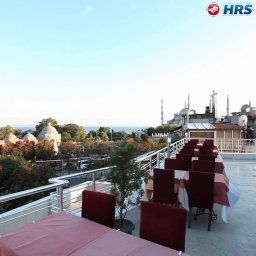 Salle du petit-déjeuner située dans le restaurant ARES HOTEL SULTANAHMET Special Fotos