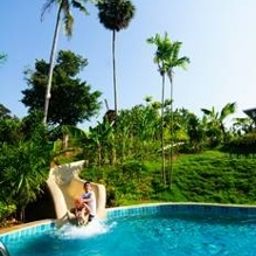 Pool The Village Coconut Island Beach Resort Fotos