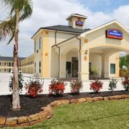 Außenansicht Howard Johnson Houston Fotos