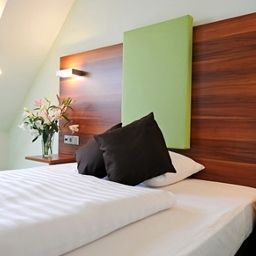  ACHAT Premium Budapest Fotos