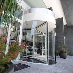 Exterior view The George Fotos