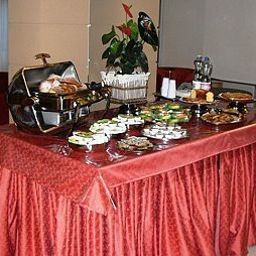 Buffet Golf Hotel Fotos