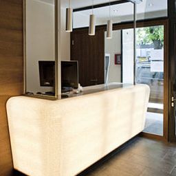 Recepción Basic Hotel Innsbruck Fotos