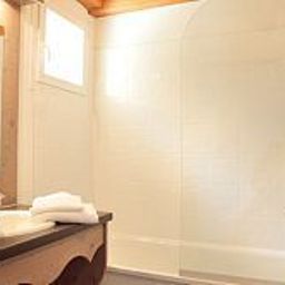Cuarto de baño Park & Suites Village Evian Lugrin Résidence de Tourisme Fotos
