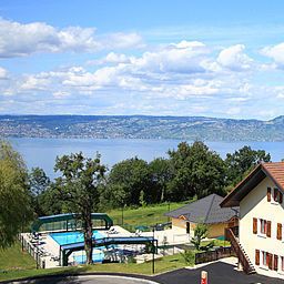 Vista exterior Park & Suites Village Evian Lugrin Résidence de Tourisme Fotos