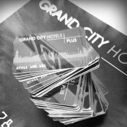 Certificado Grand City Mitte Fotos