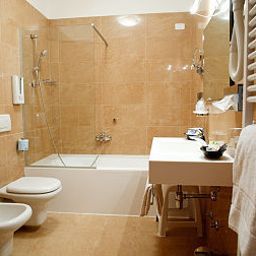 Camera da bagno Villa Delle Rose Fotos