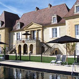 Vue extérieure Château les Merles Fotos