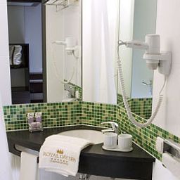 Bathroom Stocker Fotos