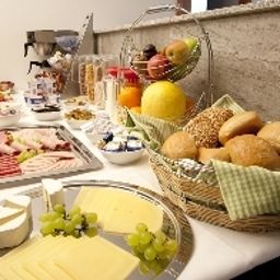 Buffet Sielminger Hof Fotos